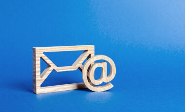 承認無しで管理者メールアドレスを変更できるWordPressプラグイン「Change Admin Email」