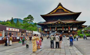 お寺らしさを維持しながら考える集客とWebサイト・SNSの使い方