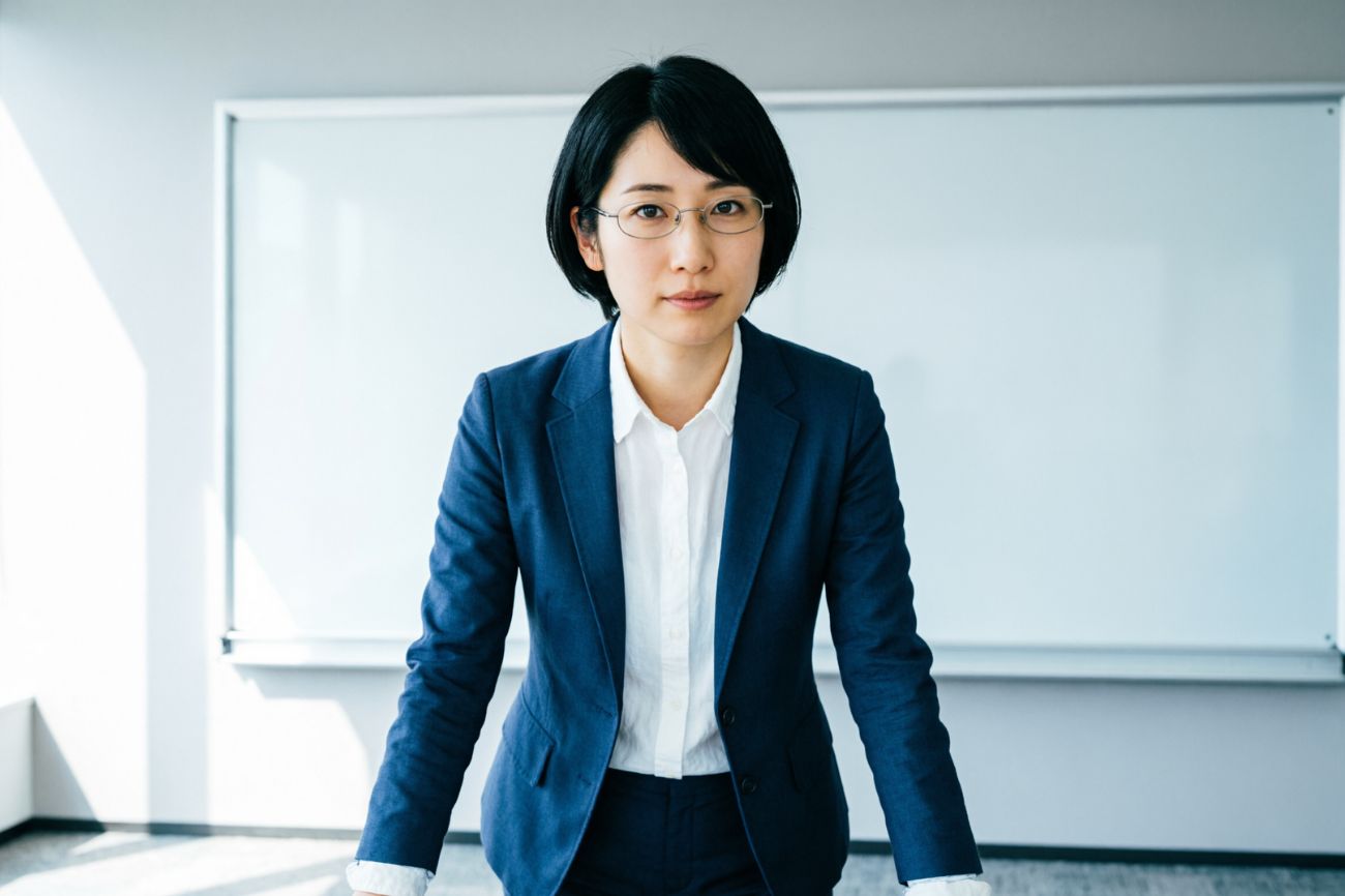 Qwenで生成した女性の画像